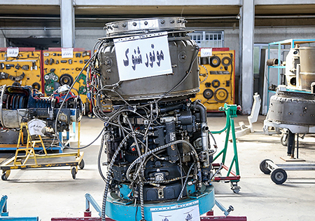 تصاویر/ واحد تعمیر و نگهداری هلیکوپتر های مرکز آموزش شهید وطن پور