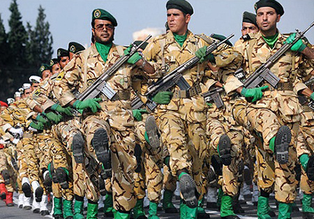 بازدید هیئت نظامی ایتالیایی از نیروهای مسلح ایران