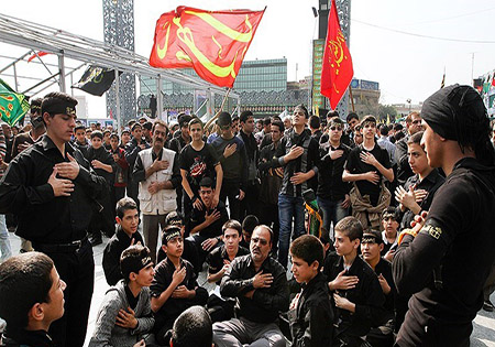 وداع دانش‌آموزان کرما‌نی با شهدای گمنام دفاع مقدس