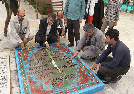تجدید میثاق هیئت رئیسه جهاد دانشگاهی قم با آرمان‌های امام راحل و شهدا