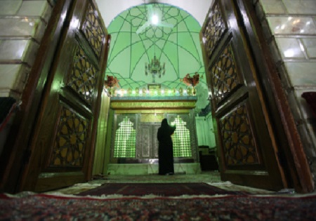 برگزاری مراسم دهه کرامت در آستان امامزاده ابوالحسن(ع)