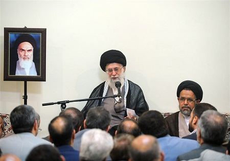 جهت‌گیری‌های انقلاب باید در وزارت اطلاعات حفظ شود/ ایجاد خط فاصل با آمریکا از مهمترین مبانی امام بزرگوار ماست