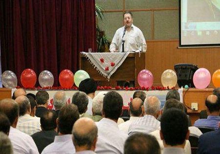 مردم ایران به مسئولان اعتماد دارند