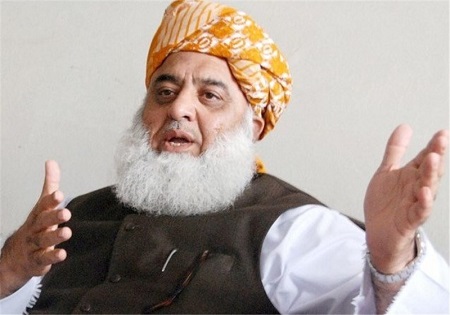 بازگشت پناهندگان افغان پس از ۳۰ سال به نفع دولت پاکستان نیست