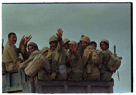 اعزام نمادین رزمندگان به جبهه‌های نبرد حق علیه باطل