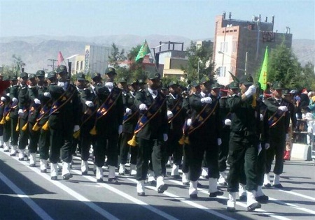 برگزاری رژه نیروهای مسلح در استان زنجان