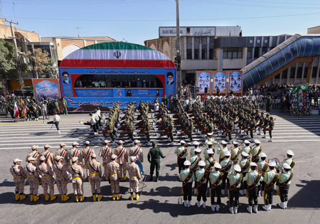 تصاویر/ تجلی اقتدار ایران در رژه نیروهای مسلح استان مرکزی