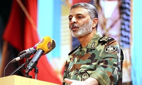 اللواء موسوي: نتطلع إلى تشكيل وحدات متعددة الأغراض في القوة البرية للجيش الإيراني