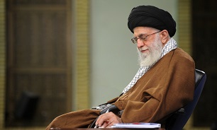 قائد الثورة: الثورة استطاعت أن تنهي عهدا من التخلف والانحطاط في إيران