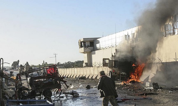هجوم بخمسة قذائف على أكبر قاعدة أمريكية في أفغانستان