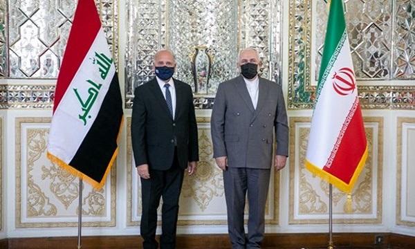ظريف يتباحث مع نظيره العراقي حول توطيد العلاقات