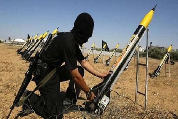 استقطاب آلاف العناصر الجديدة من قبل حماس في غزة؛ إنشاء خطوط دفاعية جديدة