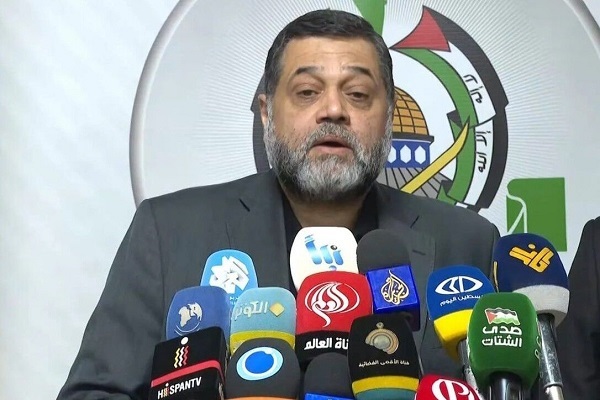 أسامة حمدان: نتنياهو يخشى شهادات الأسرى عن جرائمه ويريد قتلهم