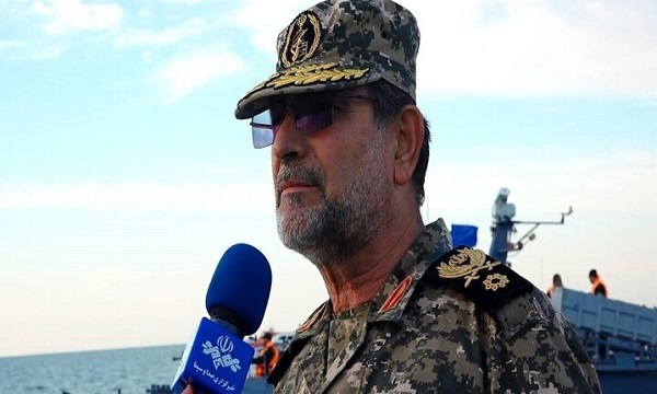 الأدميرال تنكسيري: إيران قادرة على ضمان أمن الخليج الفارسي والوقوف بحزم ضد أي تهديد