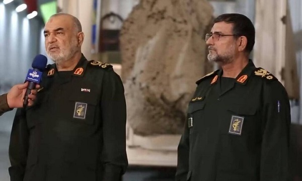 اللواء سلامي: أيدينا على الزناد.. ننصح العدو بعدم الوقوع في الخطأ بحساباته