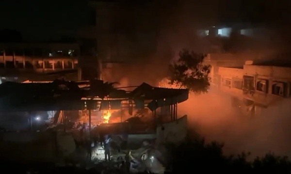 انتشال جثامين محترقة.. الاحتلال يرتكب مجزرة في قصف مدرسة تؤوي نازحين في غزة