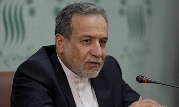 عراقتشي: ندرس مقترحات عمان لازالة العقبات في المفاوضات مع امريكا