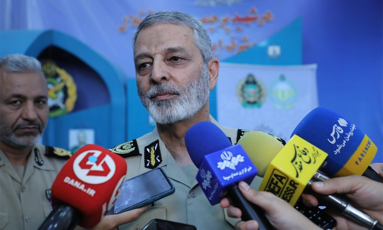 قائد الجيش الايراني: مستعدون لتنفيذ عمليات وعد صادق جديدة وعديدة