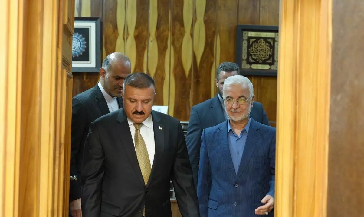 وزير الداخلية العراقي يصل إلى طهران