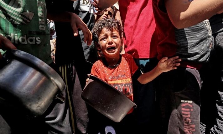 صحفي فلسطيني: إننا نموت جميعا
