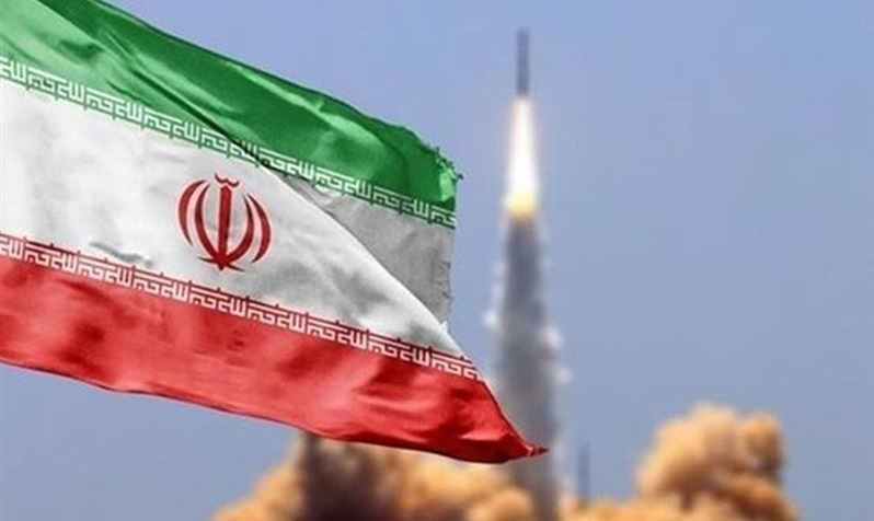 إيران في مواجهة الاستكبار