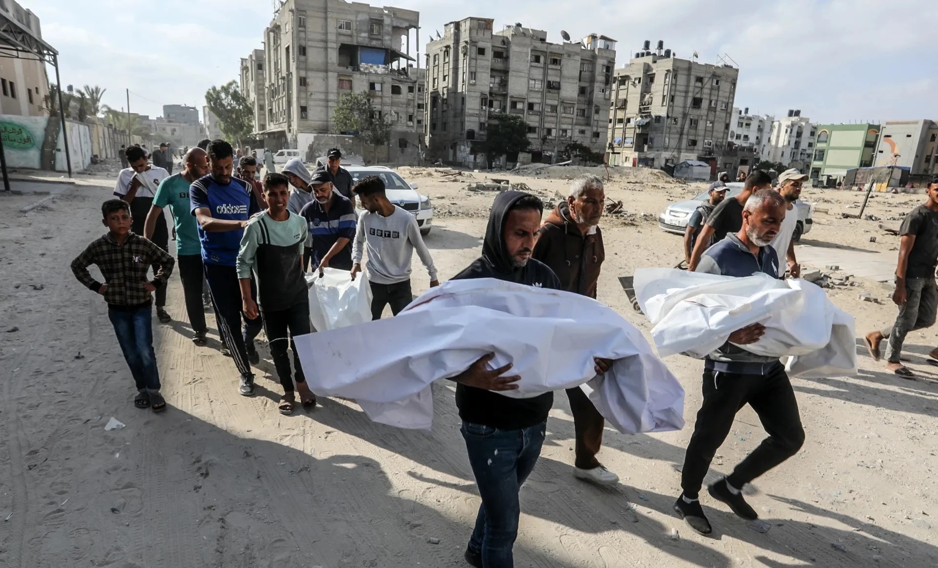 أكثر من 20 شهيداً في قطاع غزة منذ فجر اليوم.. والاحتلال يواصل نسف المنازل