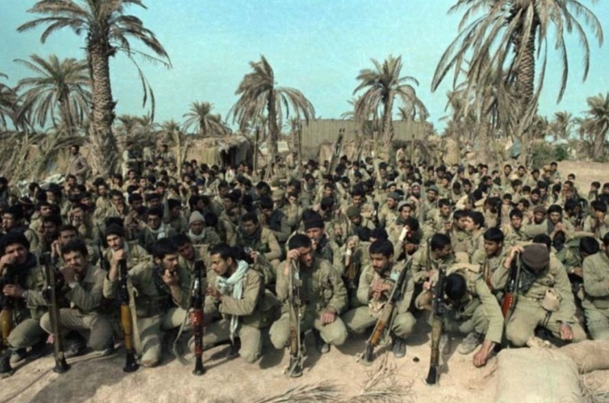 انتصار إيران على دعاية نظام البعث ودوران الإعلام الغربي في الدفاع المقدس انتصار إيران على دعاية نظام البعث ودوران الإعلام الغربي في الدفاع المقدس