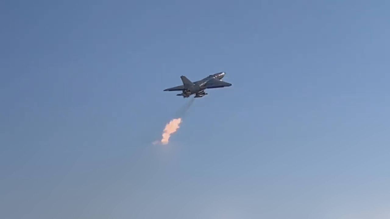 الجيش يستهدف موقع انتشار طائرات التزود بالوقود للكيان الصهيوني