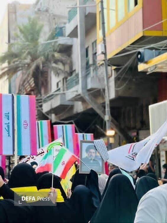 مسيرة نساء عراقيات في الكاظمية تضامناً مع إيران + صور وفيديو