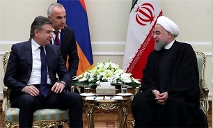 Iranian President Voices Concern about Syria, Yemen, Iraq