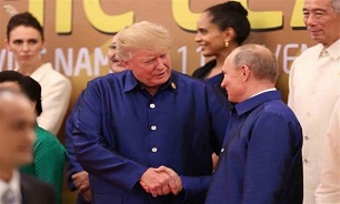 Trump, Putin Chat at Asia-Pacific Summit
