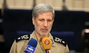 General Hatami in the reporters: