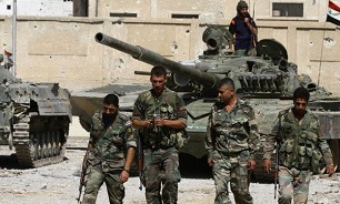 Syrian Army Sends More Troops, Equipment from Deir Ezzur to Hama Province