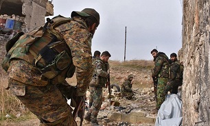 Syrian Army Lays Siege on Terrorists in Southeastern Deir Ezzur