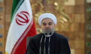 Pres Rouhani says gov’t to strengthen Iran int’l position