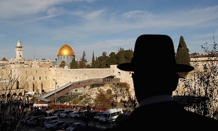 Israeli Forces Arrest Jerusalem Governor for Second Time in Month