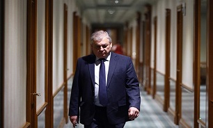 Putin Sends Envoy to Tehran as US Sanctions Take Effect