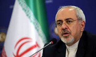 Zarif Wishes Global Peace on National Festival Night