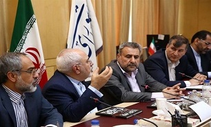 Top Iranian Diplomats, MPs Discuss Regional, International Issues