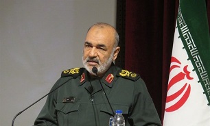 IRGC Commander Highlights US Defeats in Face of Iranian Nation