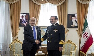 Le Drian, Shamkhani discuss bilateral ties, regional issues