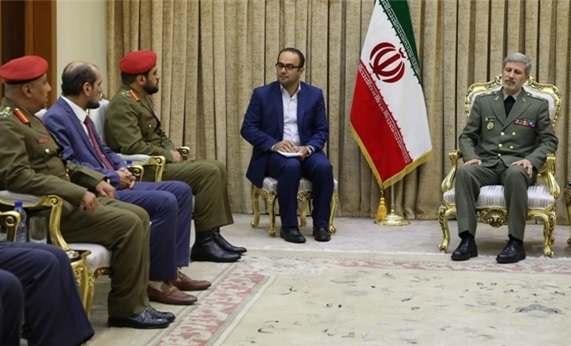 Iran, Oman Stress Further Reinvigoration of Military, Defense Cooperation