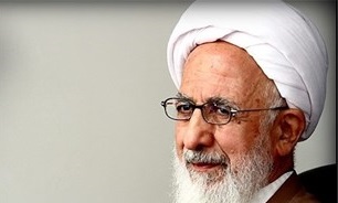 The Islamic revolution to the blessing of the blood of the martyrs and leadership over the past grandeur of their looks.