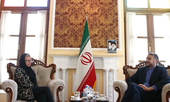 Speaker's Advisor: Iran to Continue Supporting Iraq in Reconstruction Era