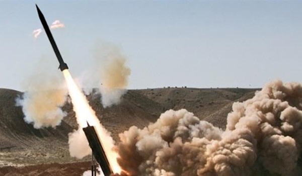 Yemeni Forces' Missile Strike Kills Dozens of UAE-Backed Gunmen in Western Yemen