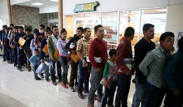 Nearly 1,800 Families Split at US-Mexico Border from October 2016 to February 2018