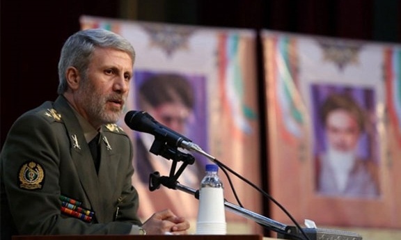 Defense Minister: Iran to Give Crushing Response to Enemy's Possible Threats