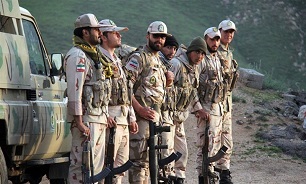 Iranian Border Guards Drive Away Terrorists in Southeast Region