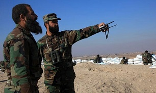 Syrian Army Pounds Terrorists' Positions in Hama, Idlib