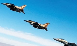 Israel's Fighter Jets Launch New Attacks on Damascus, Syrian Air Defense Intercepts 8 Rockets